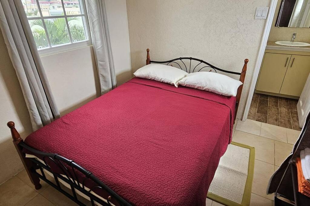 Seclusion Studio Apartment. Сент-Филип Экстерьер фото