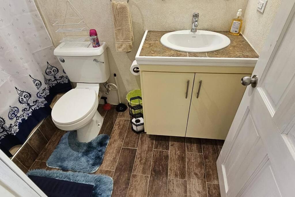 Seclusion Studio Apartment. Сент-Филип Экстерьер фото